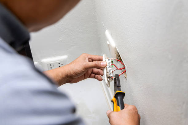 Best Emergency Electrical Repair  in Sebring, FL